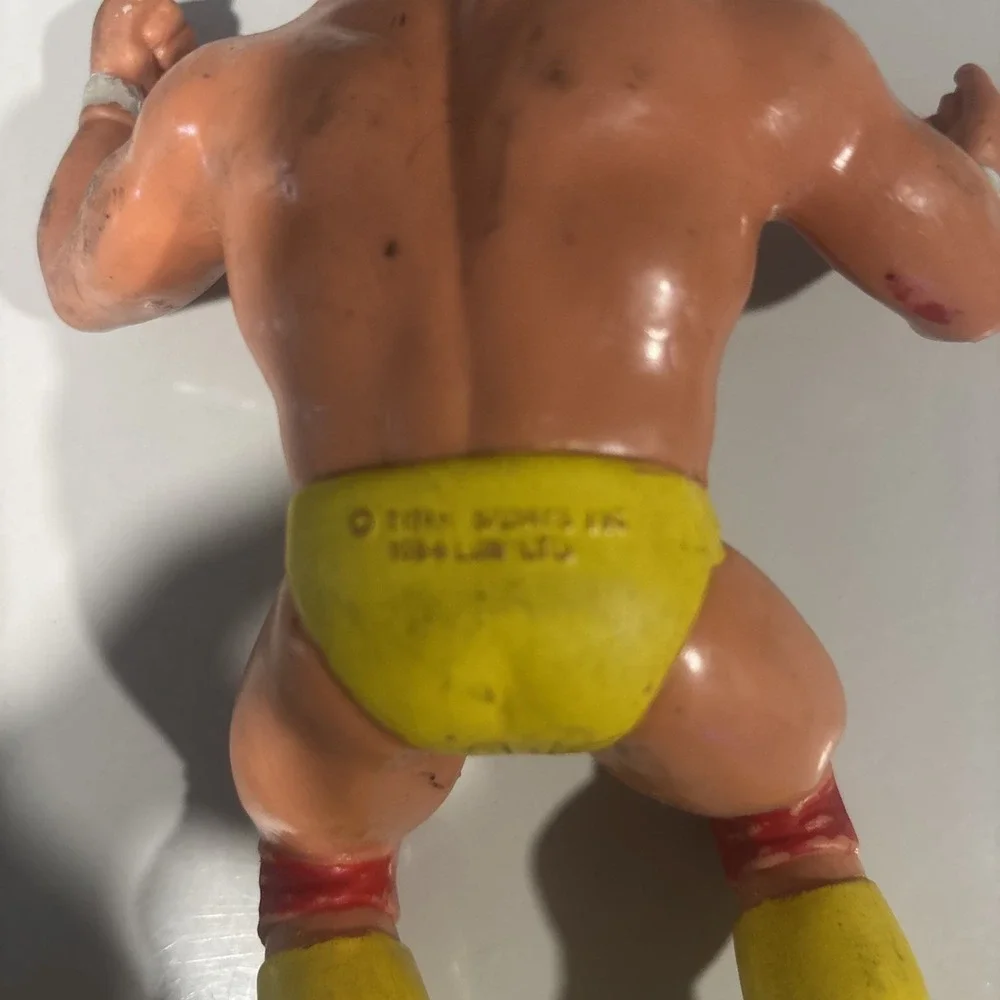 intage 1984 LJN WWF Hulk Hogan Action Figure Series 1 Wrestling Superstars 8